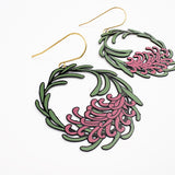 Grevillea Wreath earrings in Black/Green/Pink