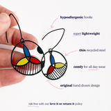 Art School Dropout earrings in Round Primary