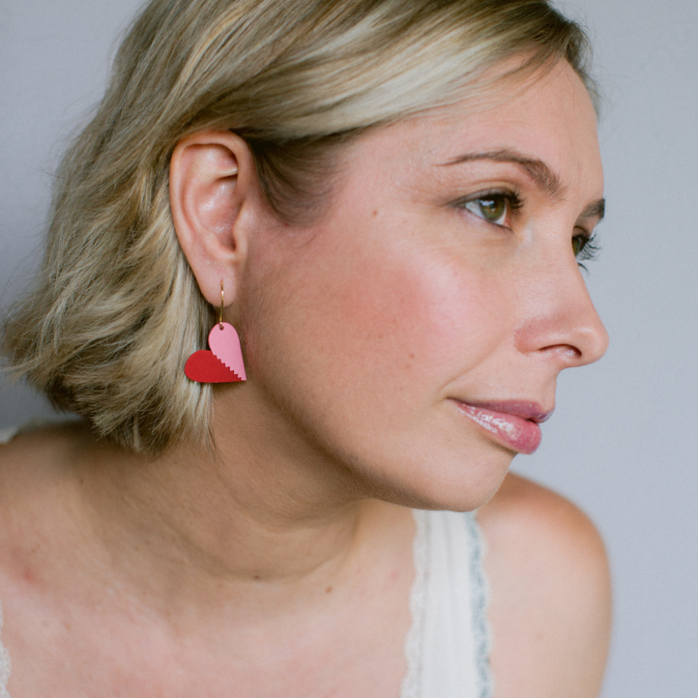 BFF Heart set of earrings in Pink & Red
