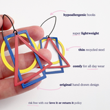 Basic Shape earrings in Primarys