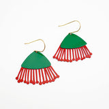 Midi Gum Blossom flower earrings in Red/Green