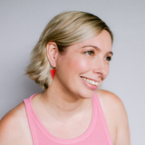 Mini Dashy Heart earrings in Red