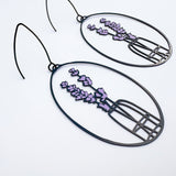 Lavender Vase earrings in Black/Lavender
