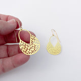 Mini Callisia earrings in Gold