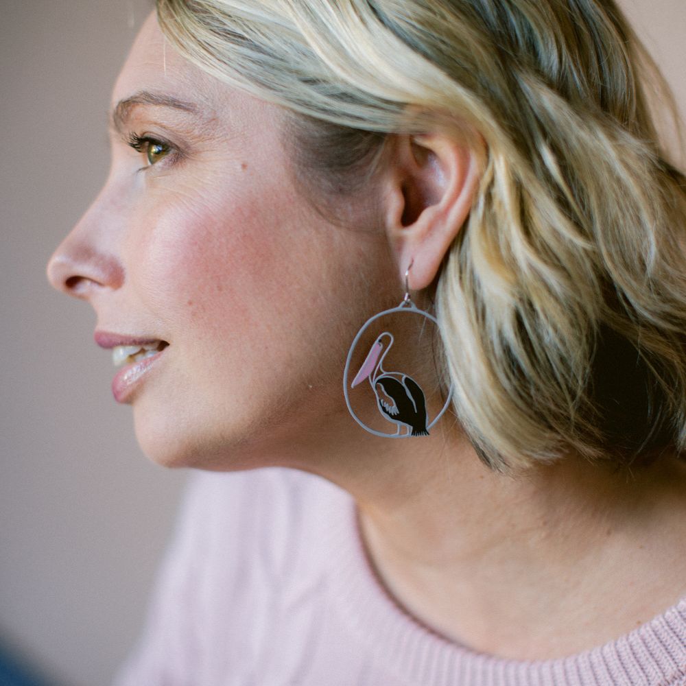 Pelican earrings in Grey, Black & Pink