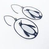 Midi Penguin earrings in Black/White