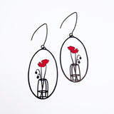 Poppy Vase earrings in Black/Red