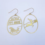 Sleigh My Name earrings in Gold