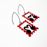 Midi Stamp earrings in Black Swans
