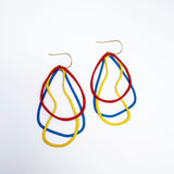 Tri Shape dangle earrings in Primarys