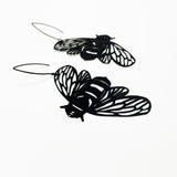 Bee earrings in Black