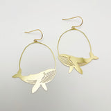 Whale earrings in Gold